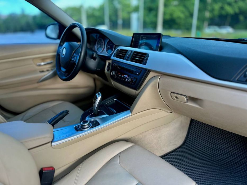 BMW 328i xDrive, 2013 рік, 2.0 бензин, автомат, повний привід