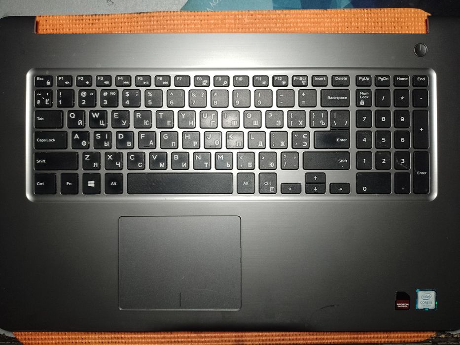 Ноутбук 17,3 DELL P32E (разборка)