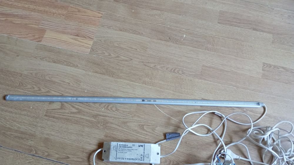 Listwa LED z zasilaczem