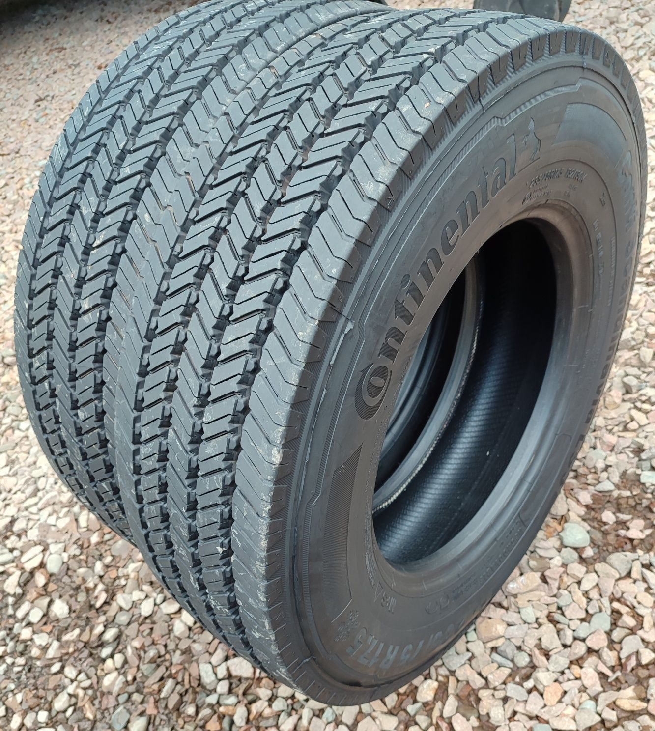 Opony Continental Conti Scandinavia LS3 235/75 R17.5 235/75-17.5