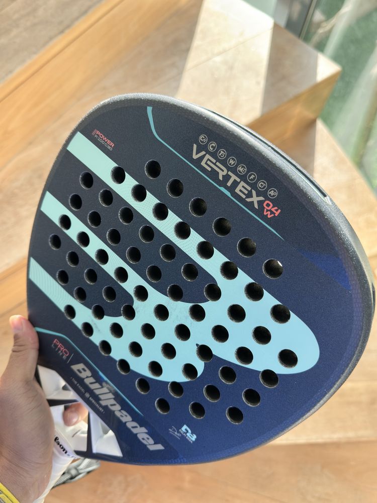 Bullpadel vertex 04 w