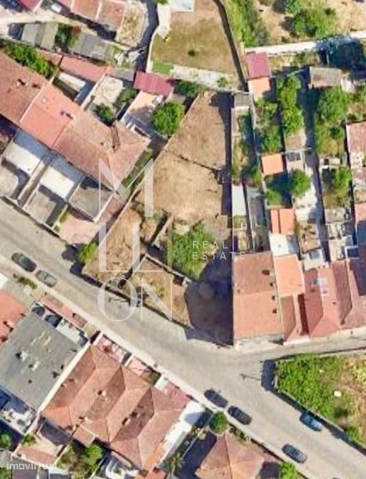 Terreno Único à Venda em Campanhã – 761 m2 ao Lado do Futuro Centro Cu