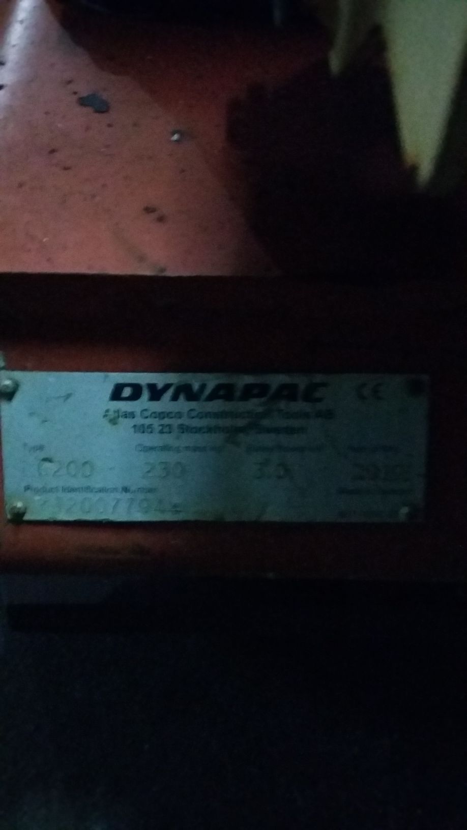 Placa compactadora DYNAPAC a diesel