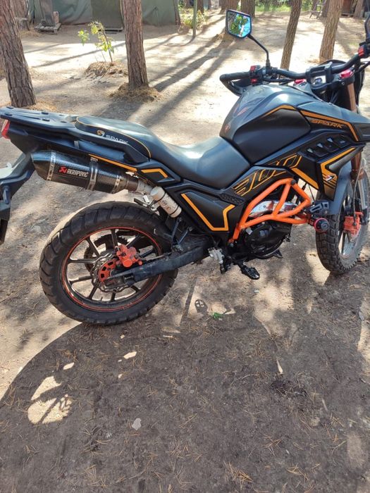 Продам SPARK 2024 року випуску