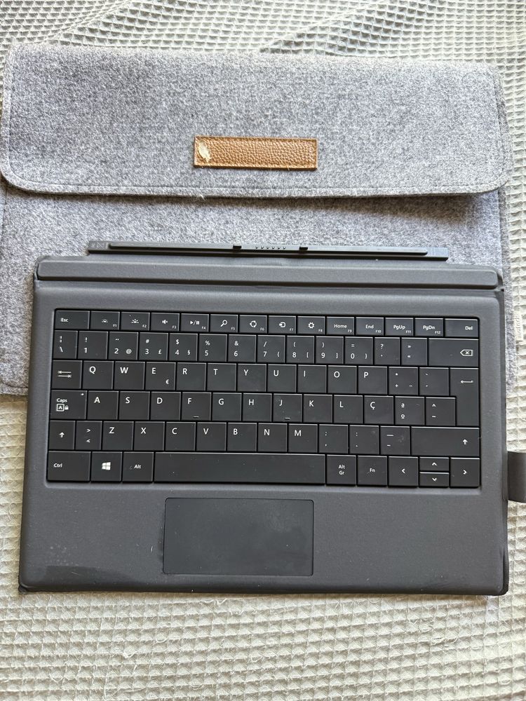 Teclado Surface com capa pano