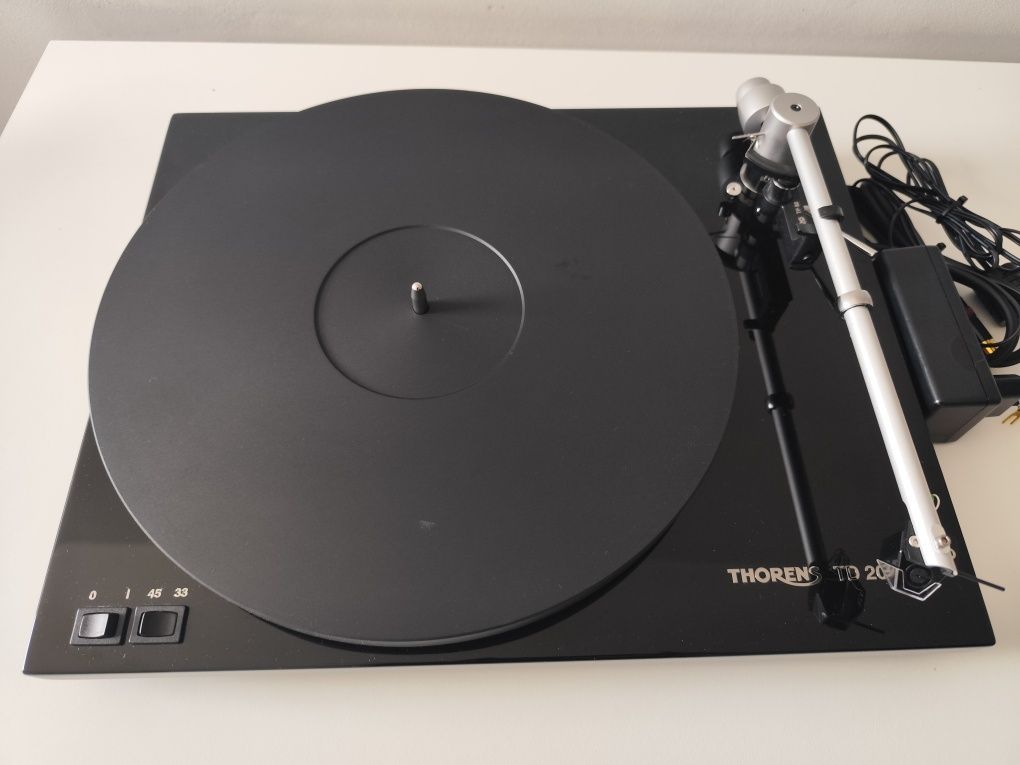 Gramofon Thorens Td 203 nowa wkładkami goldring E2