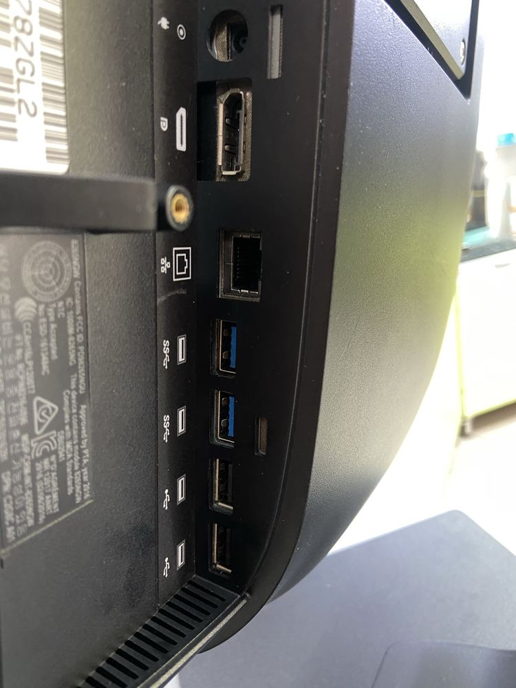Моноблок Dell OptiPlex 3050 AIO |19.5”| i5/ 8GB / SSD / + подарунок