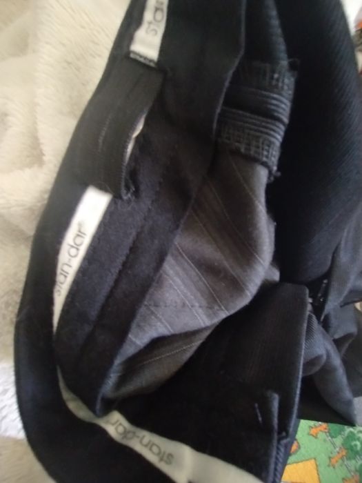 Spodnie eleganckie i kamizelka rozm. 134