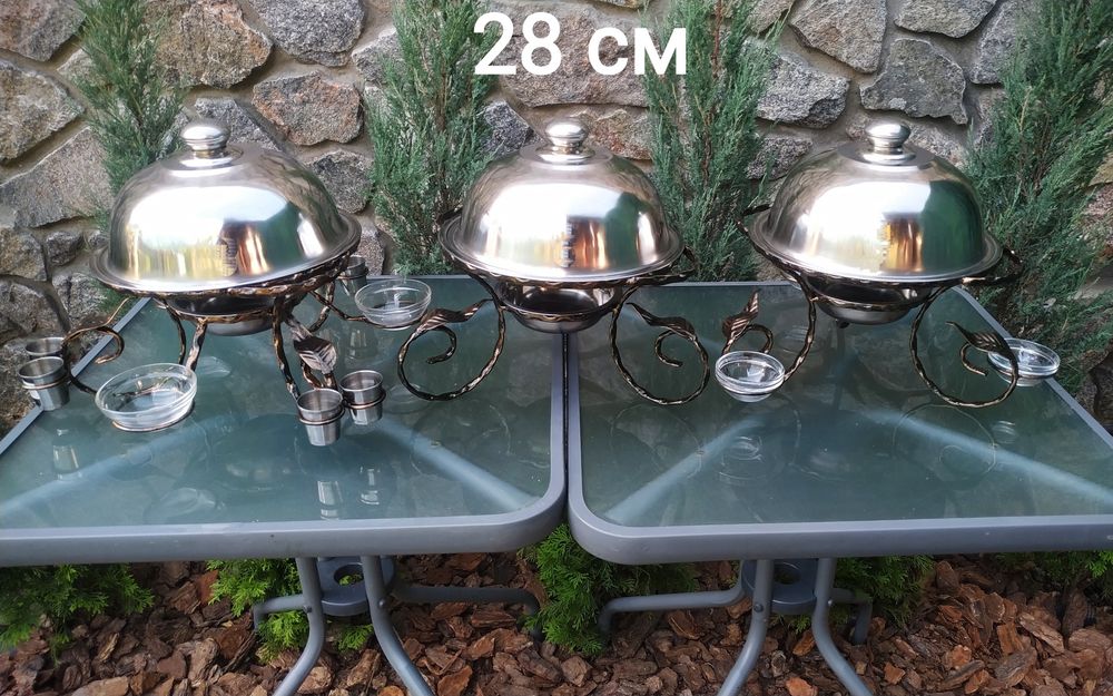 Садж для подачі та підігріву страв приготовлених на мангалі