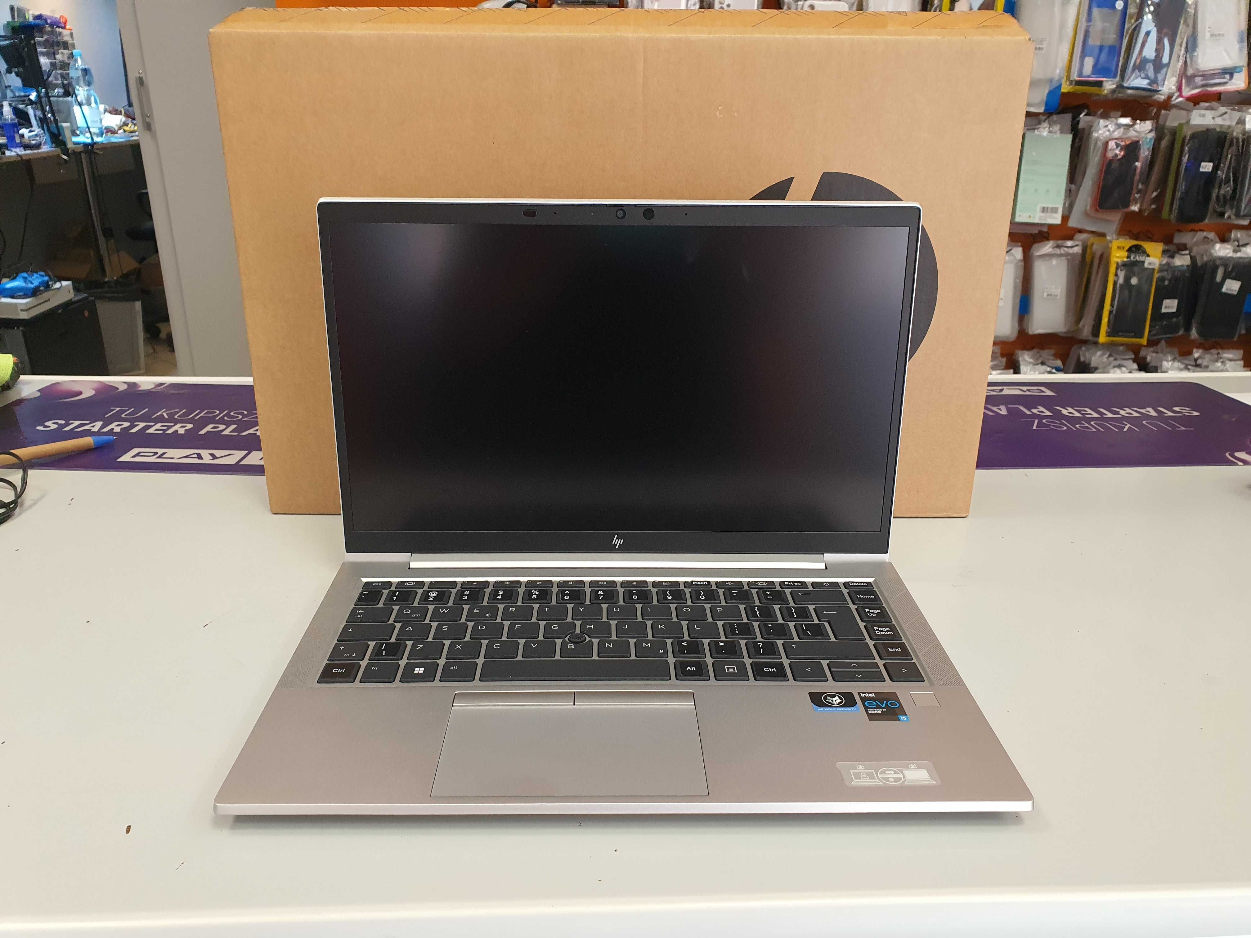 HP EliteBook 840 Aero G8 16 GB / 512 GB srebrny