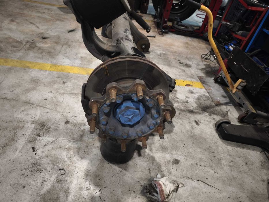 Eixo Mercedes de reboque treiler