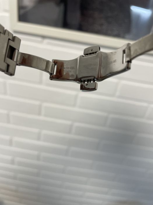 Tissot PRX T137.410.11.051.00 (40 мм,оригинал, отличное состояние)