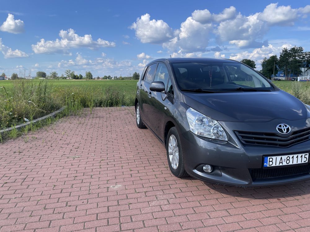 Toyota VERSO, 2010r 1.6 benzyna, MALY PRZEBIEG
