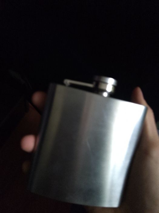 фляжка 200 гривен