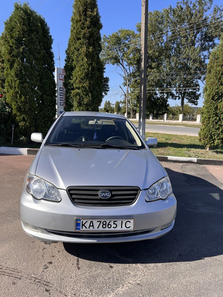 Продам автомобіль byd f3
