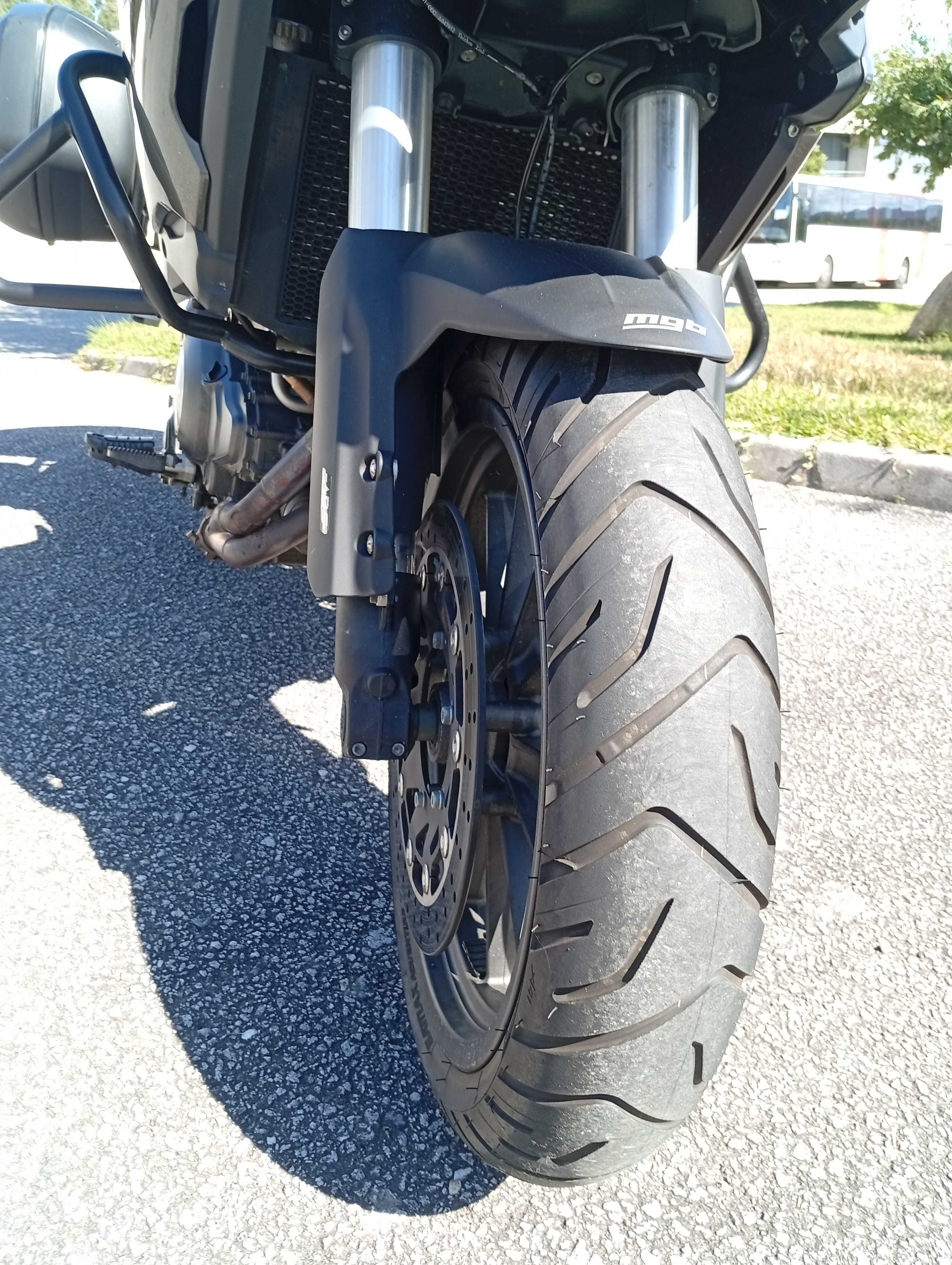 Benelli TRK 502 sem acidentes