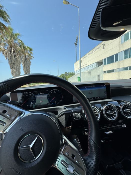 CLA 180 AMG line automático Garantia Mercedes