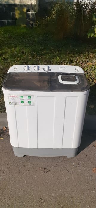 Продам пральну машину напівавтомат