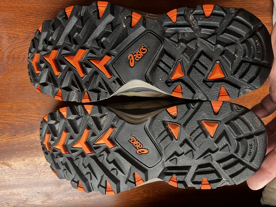 Ретро кросівки 43 розмір Asics оригінал