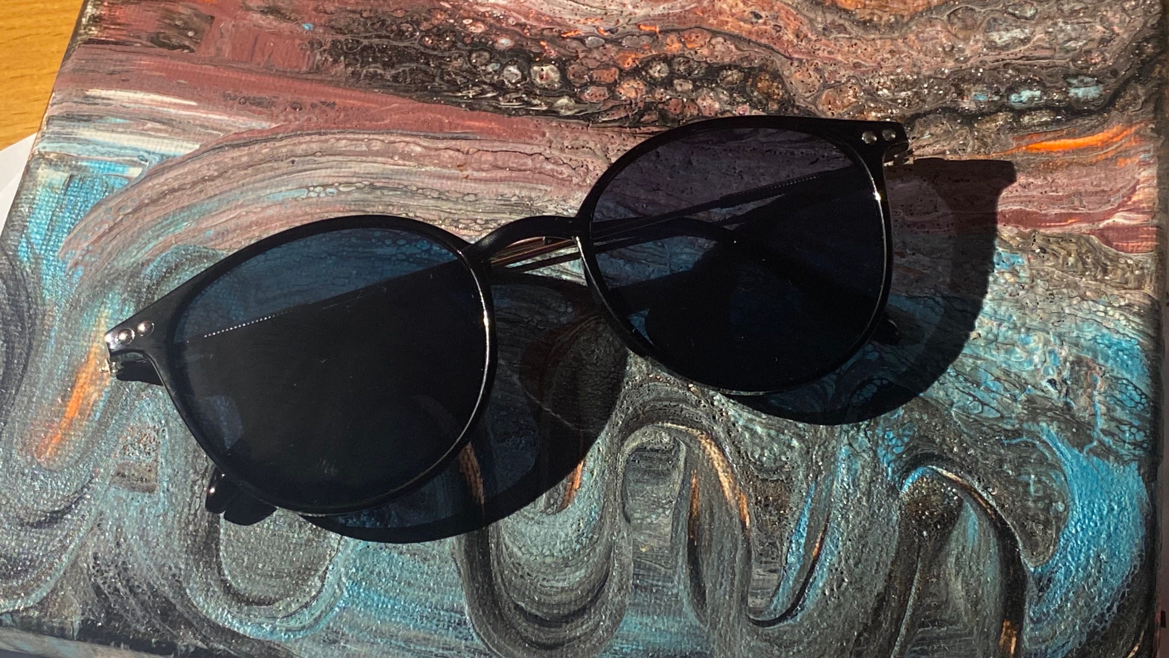 Okulary  przeciwsłoneczne damskie kocie oko czarne nowe stylowe