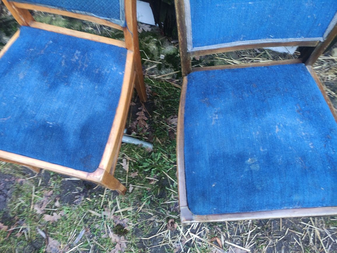 Krzesła stare tapicerowane PRL