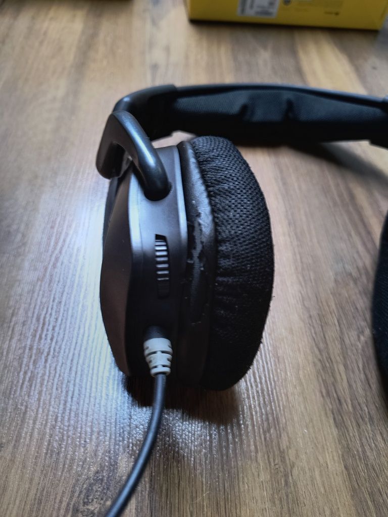 Corsair VOID ELITE Sourround 7.1 Carbon USB