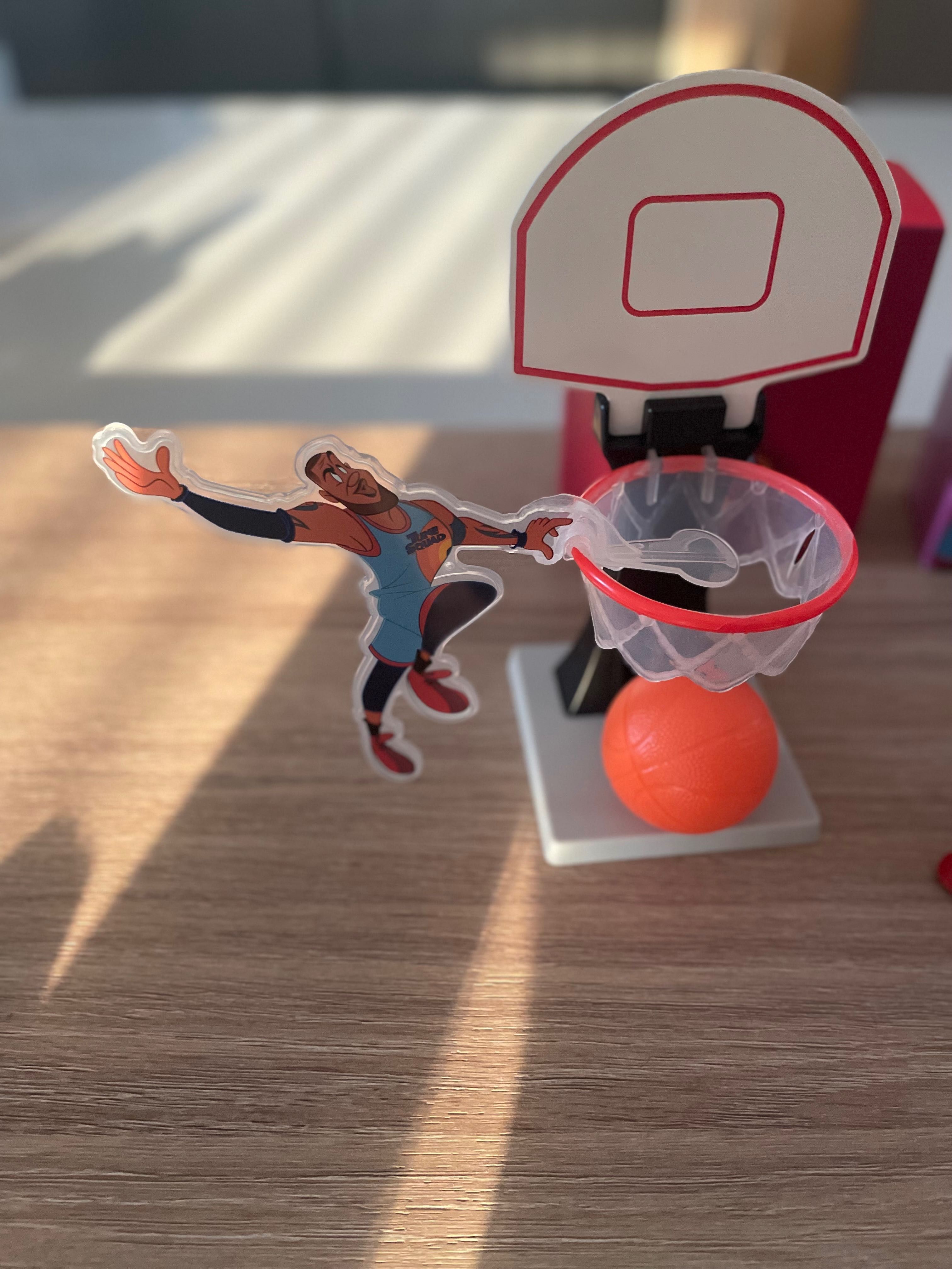 Space Jam - Lebron James