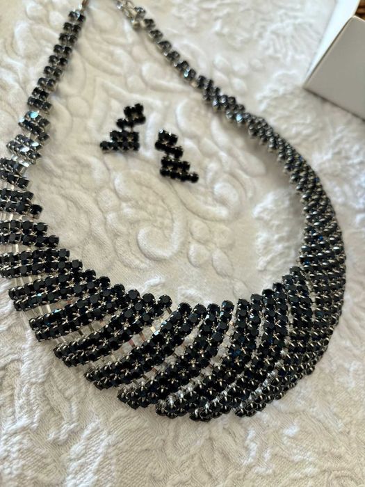 Semi jóias - Colar e brincos azul escuro