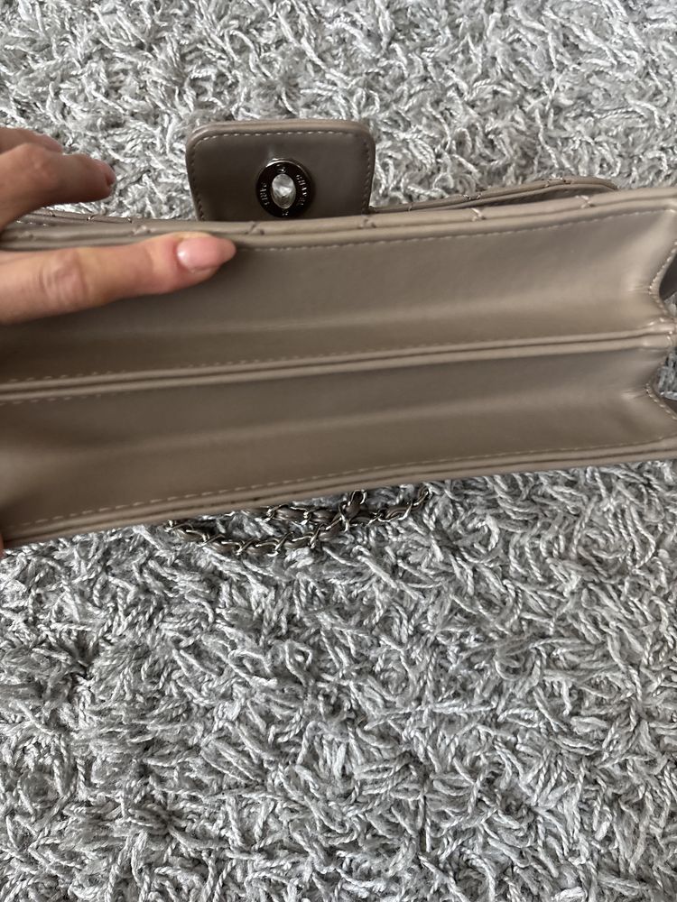 Torebka Chanel elegancka