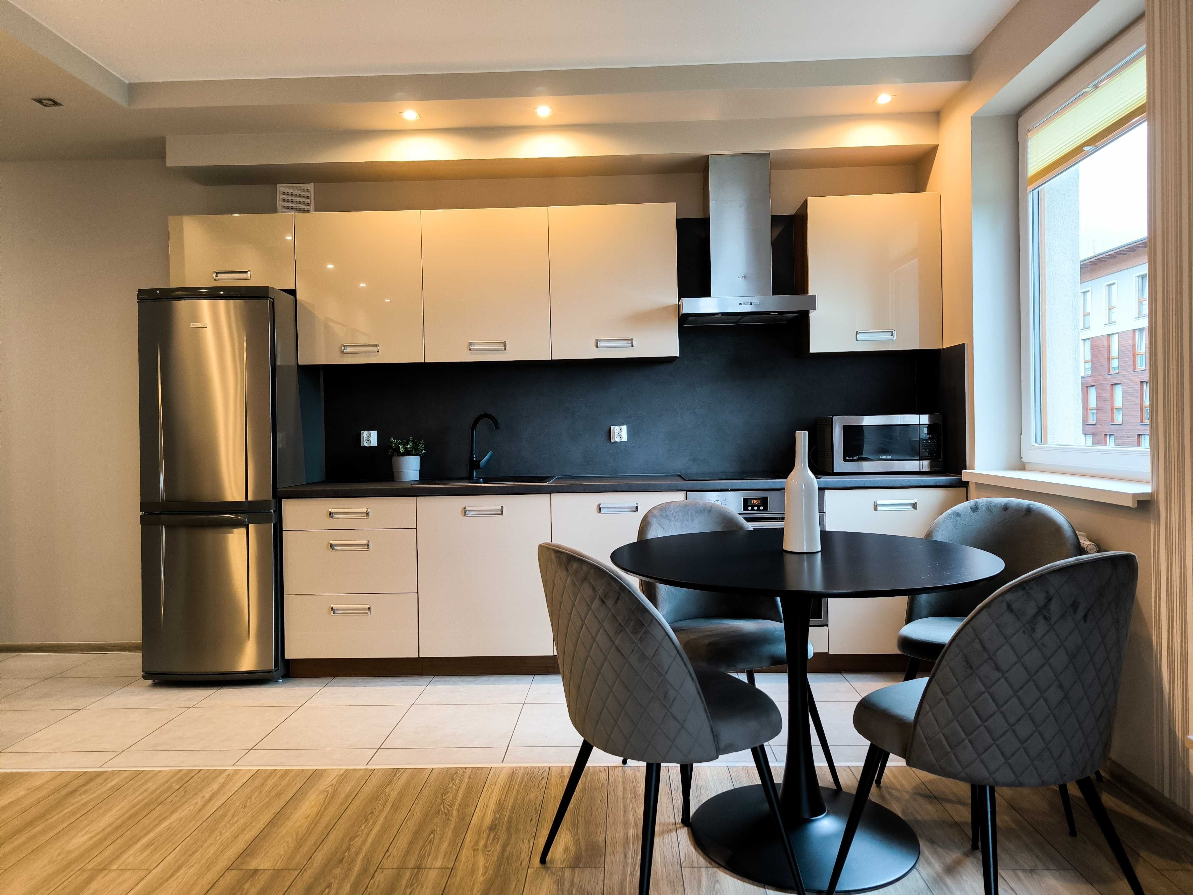 Apartament 3 pokoje Os.Pogodne