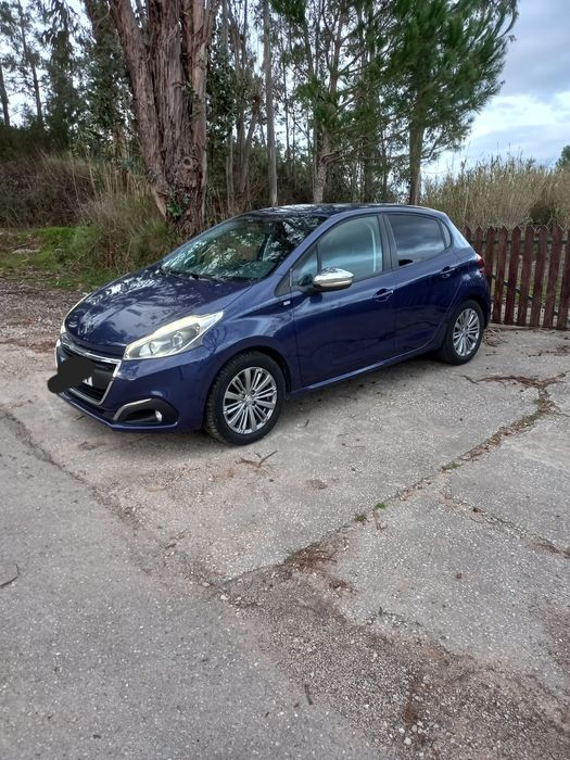 Peugeot 208 1.6 BLUEHDI 75cv