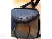 Bolsa para leitor e CD's