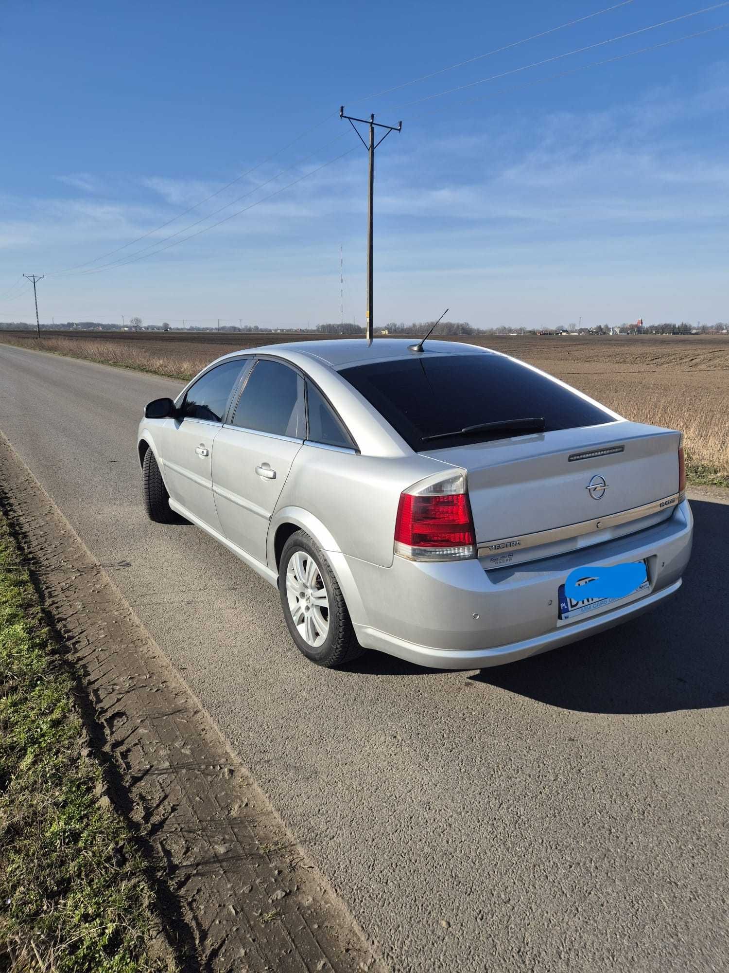 Opel  Vectra C  Hatchback
