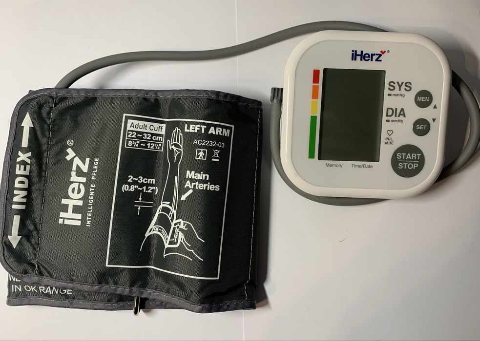 Тонометр IHerz на батарейках