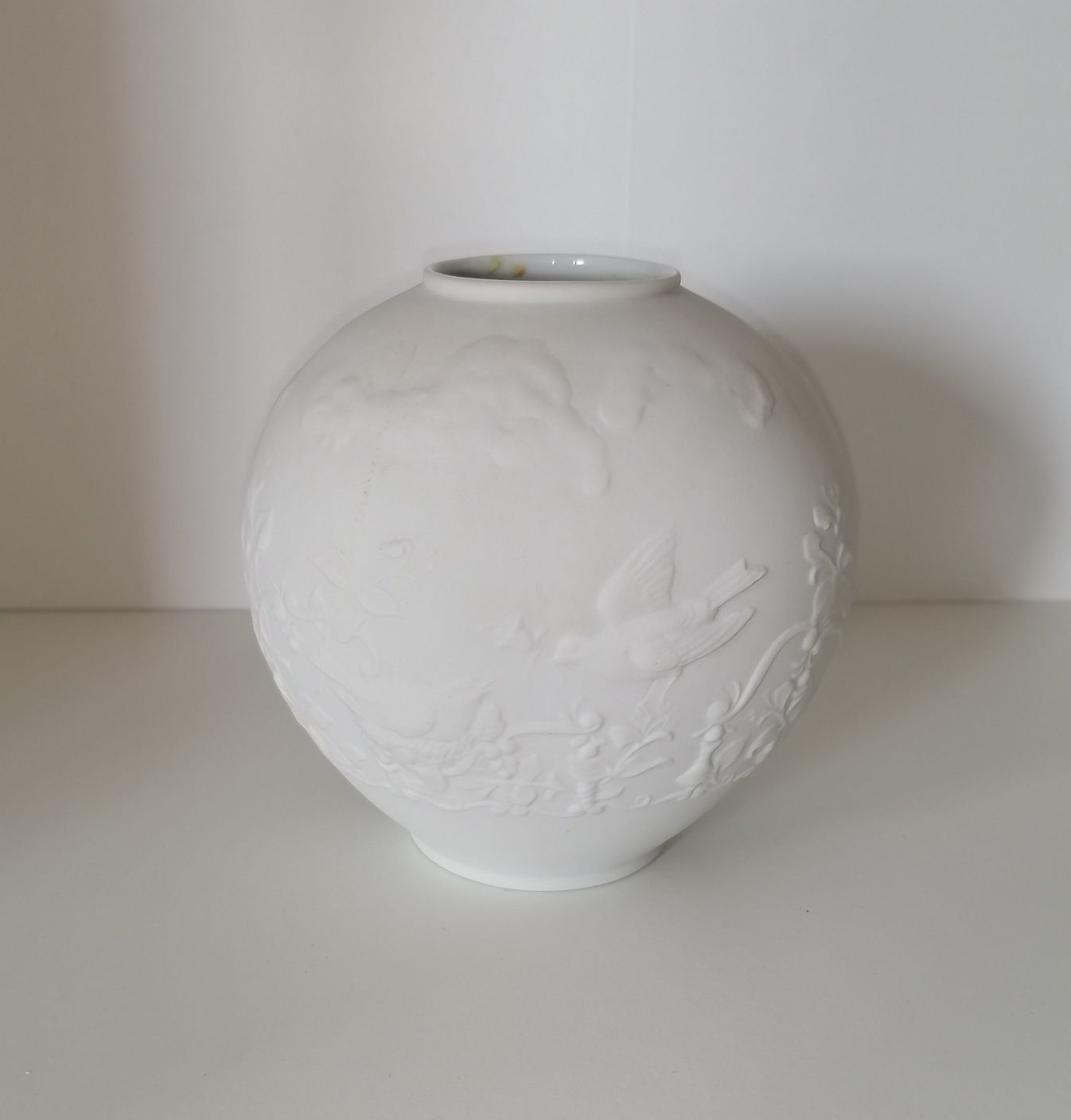 Wazon porcelanowy Hutschenruter biskwit