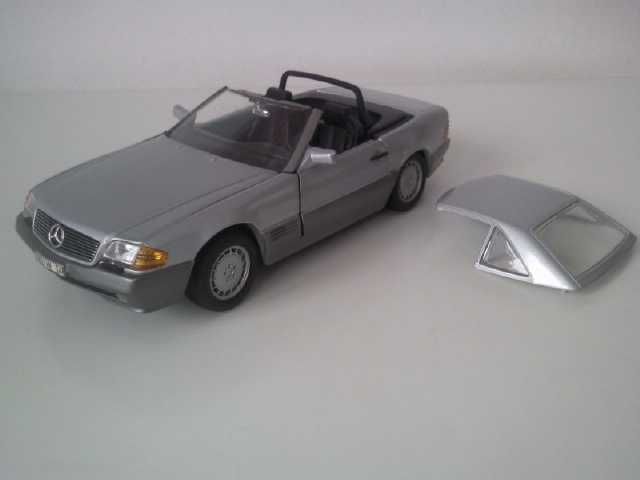 Model Mercedes -Benz R 129 500 SL Skala 1/18 Norev