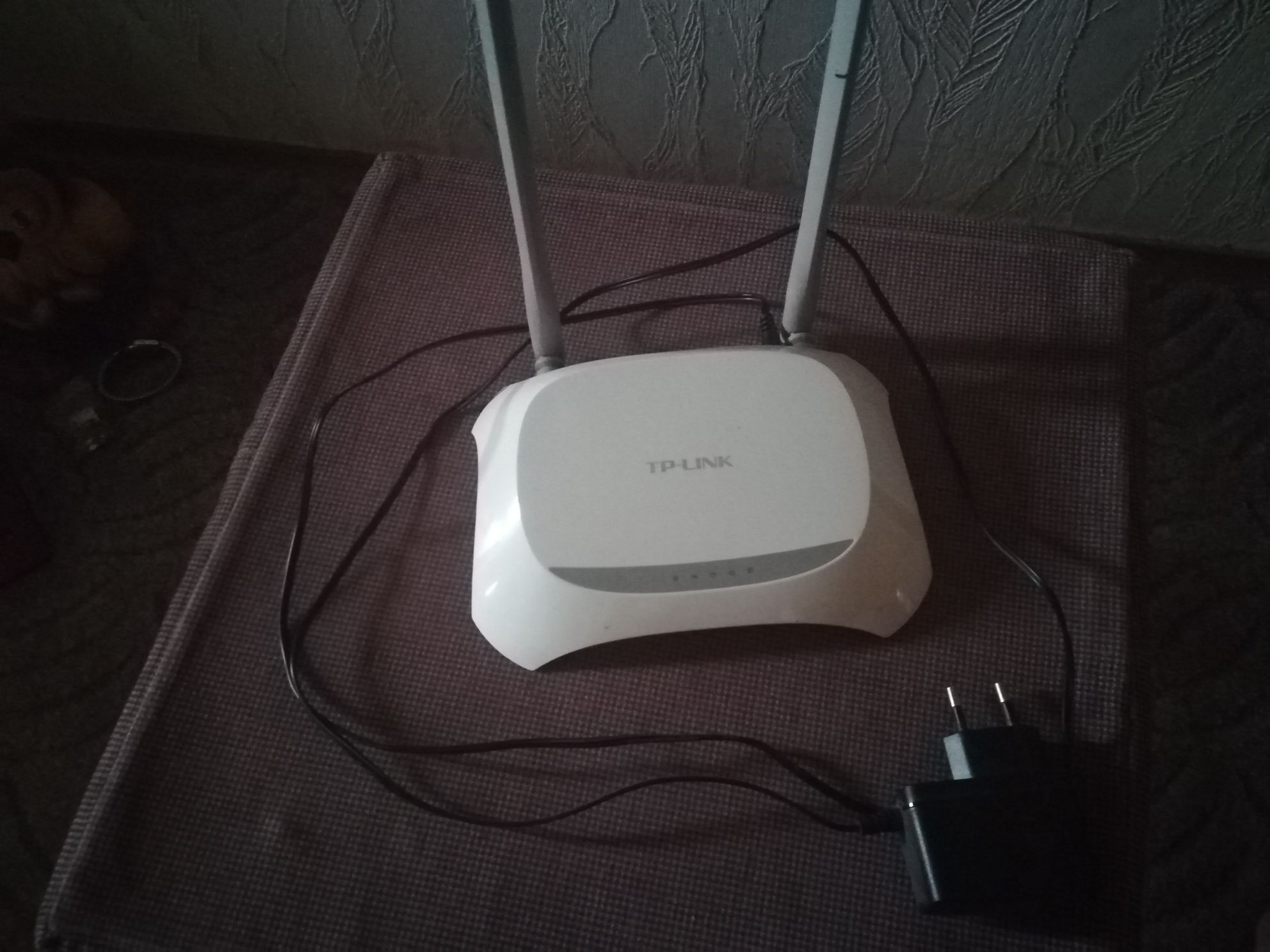 Wi-Fi роутер TP-Link TL-WR840N
