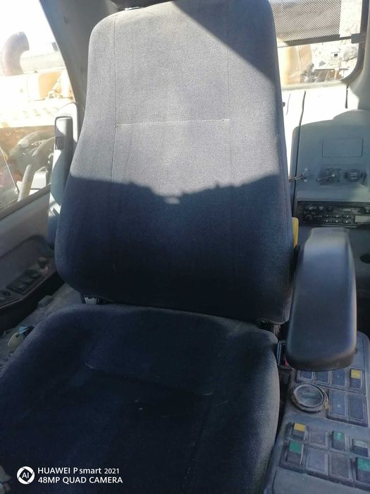 Giratória Volvo EC140 BLC