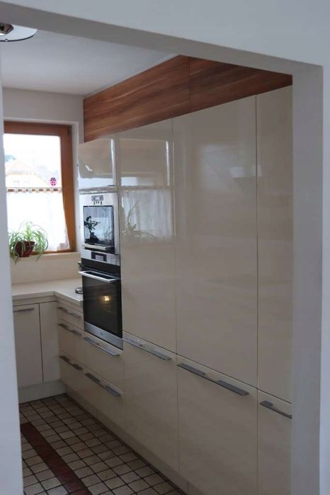 Meble kuchenne wraz z AGD