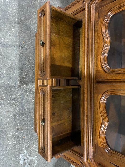 Вітрина, стінка, креденс, сервант, стенка, комод