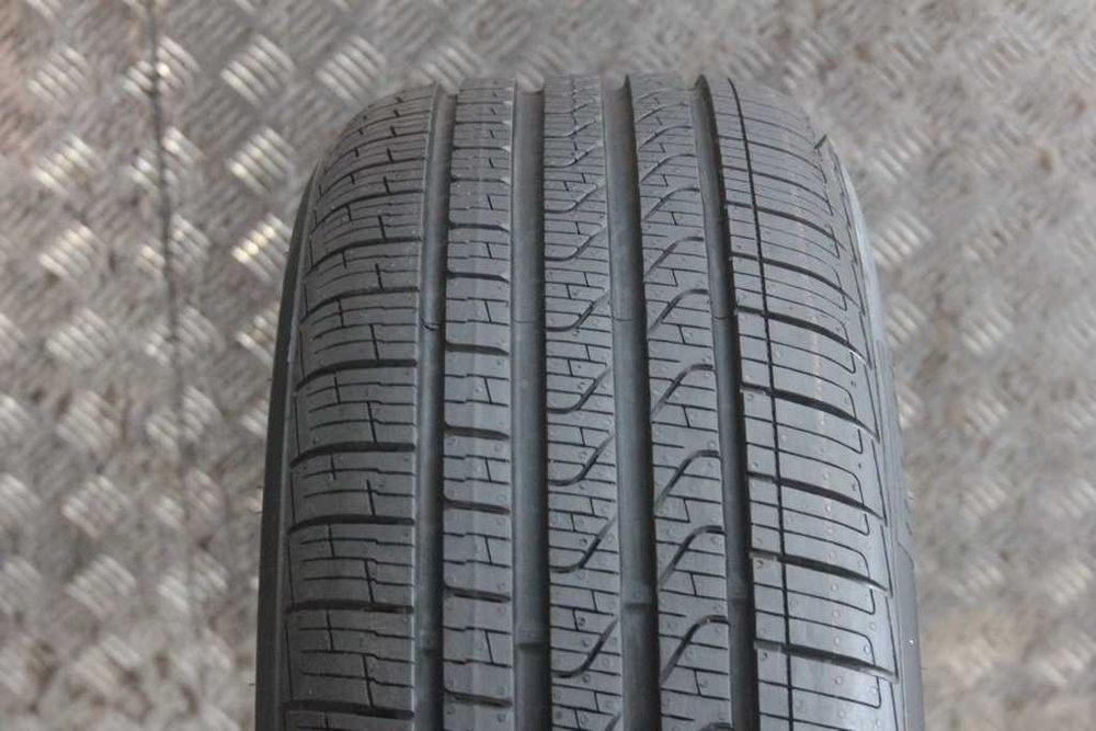 225/45/18 Pirelli Cinturato P7 All Season 225/45 91V RunFlat RSC KS