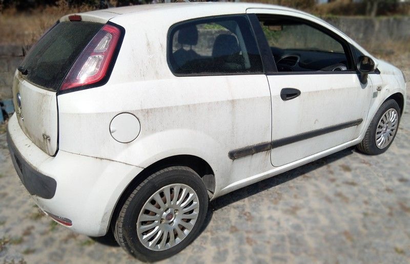 Fiat Punto EVO 1.3MultiJet 75cv (3PORTAS) -  - Para Peças