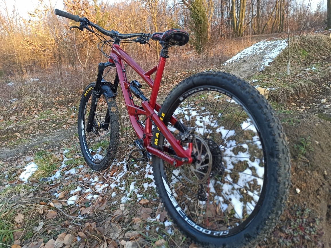 YT Capra 27,5 L (enduro, freeride, dh, fr, chromag)