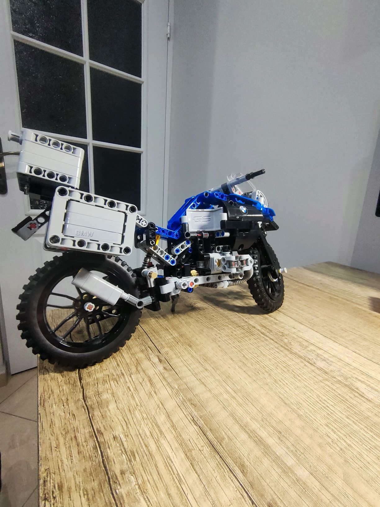 LEGO Technic 42063 motor BMW r1200 Gs adventure