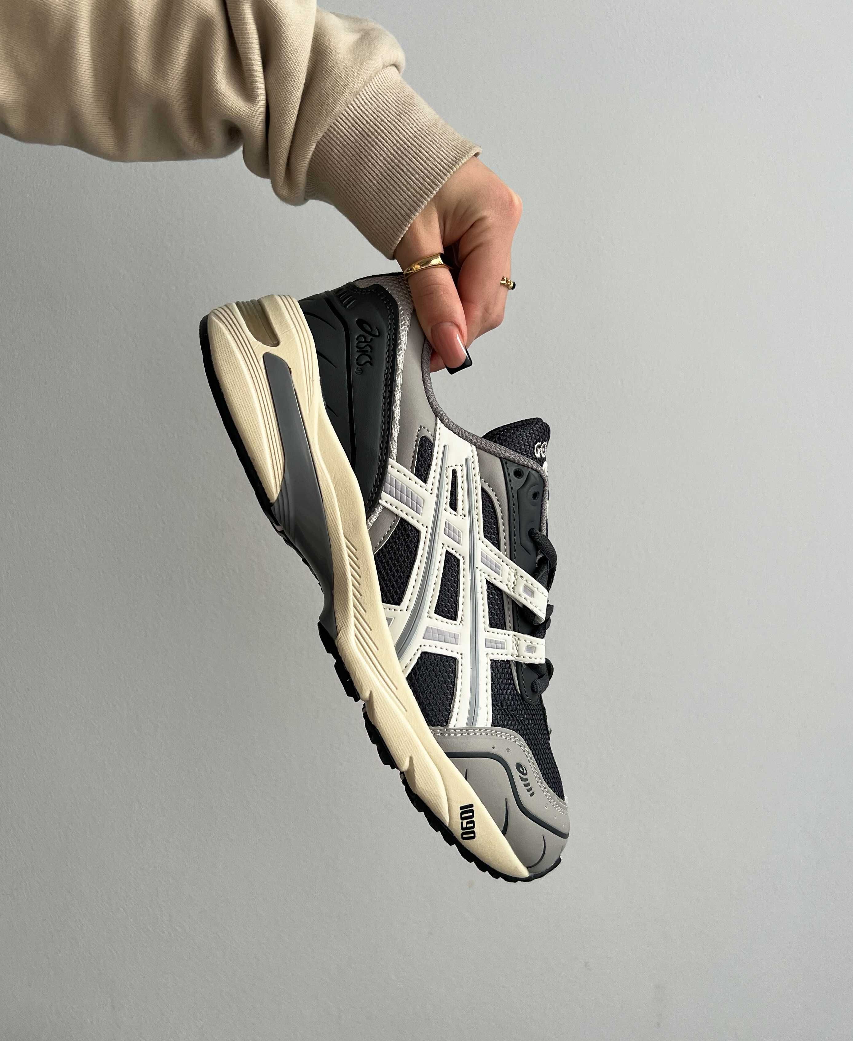 Оригінальні  кросівки Asics Gel 1090 Grey White Виробник: Камбоджа