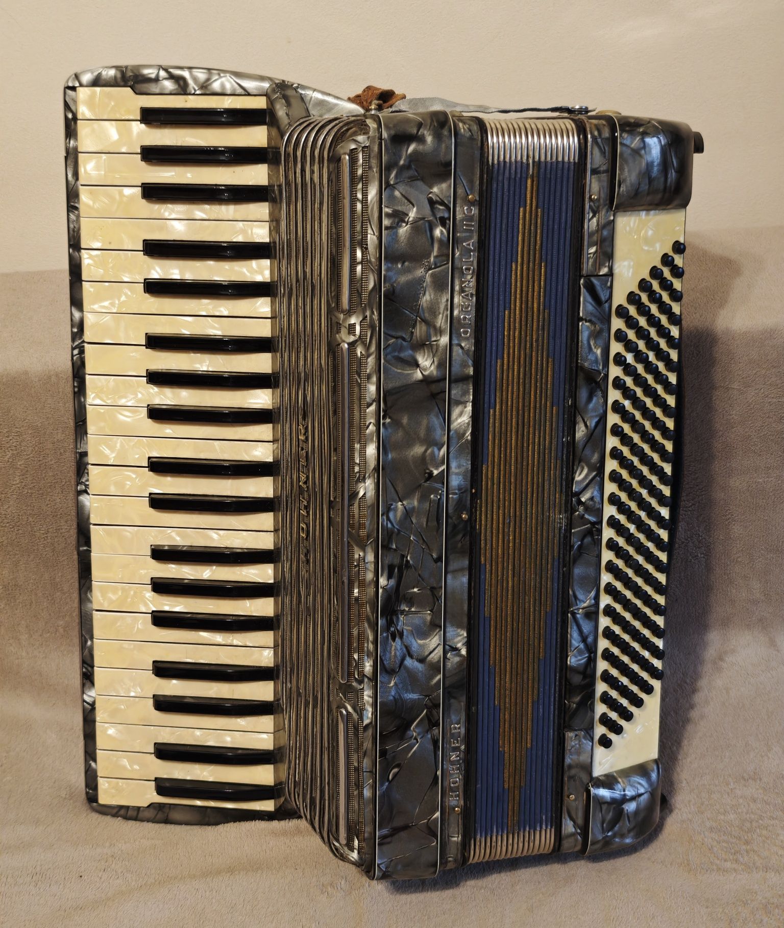 Akordeon Hohner Organola IIC