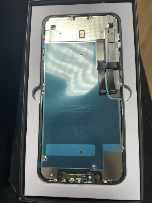 Wyświetlacz do telefonu Iphone 11  GX