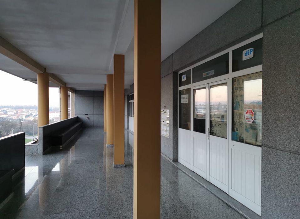 VENDO LOJA - 120 m2