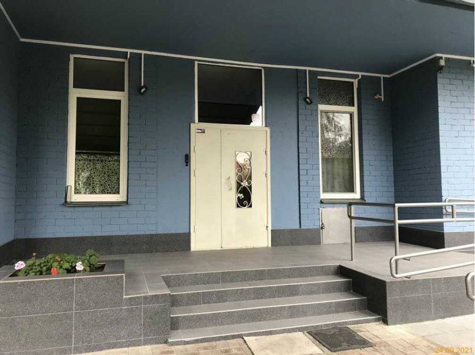Продаж 2-к квартири 72,1 м2 м.Київ, вул.Драгоманова, 6-А  82000 $