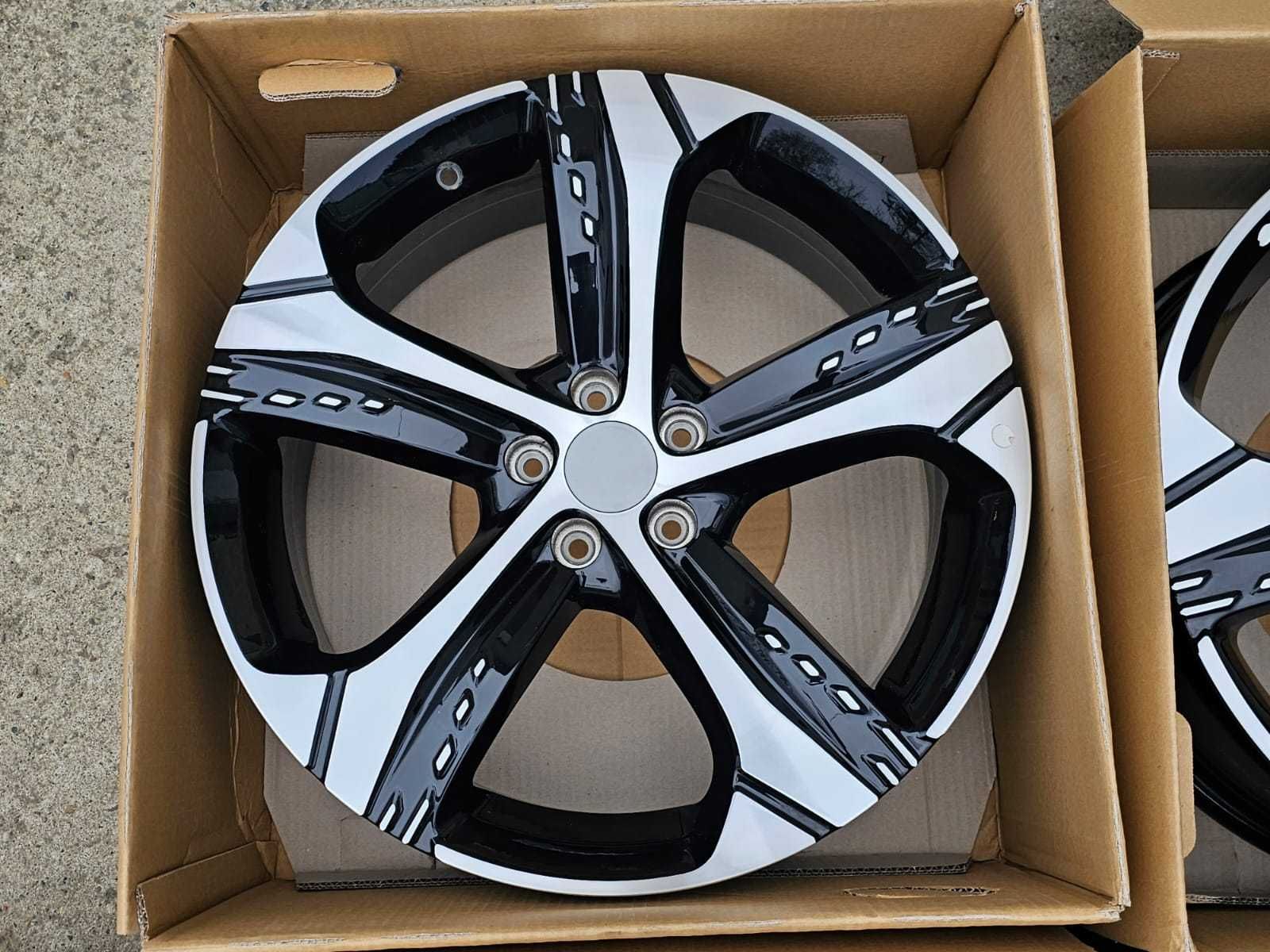 Alufelgi 5x108 7,0 19 ET33 Chery Tiggo 7 Pro Omoda 5 Jaecoo Ford Volvo